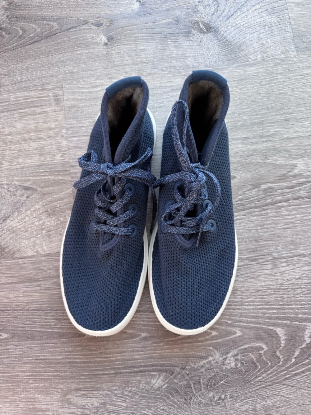 Allbirds Woman’s Tree Topper Shoes View 2